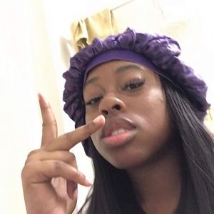 Meet your Posher, Ariana